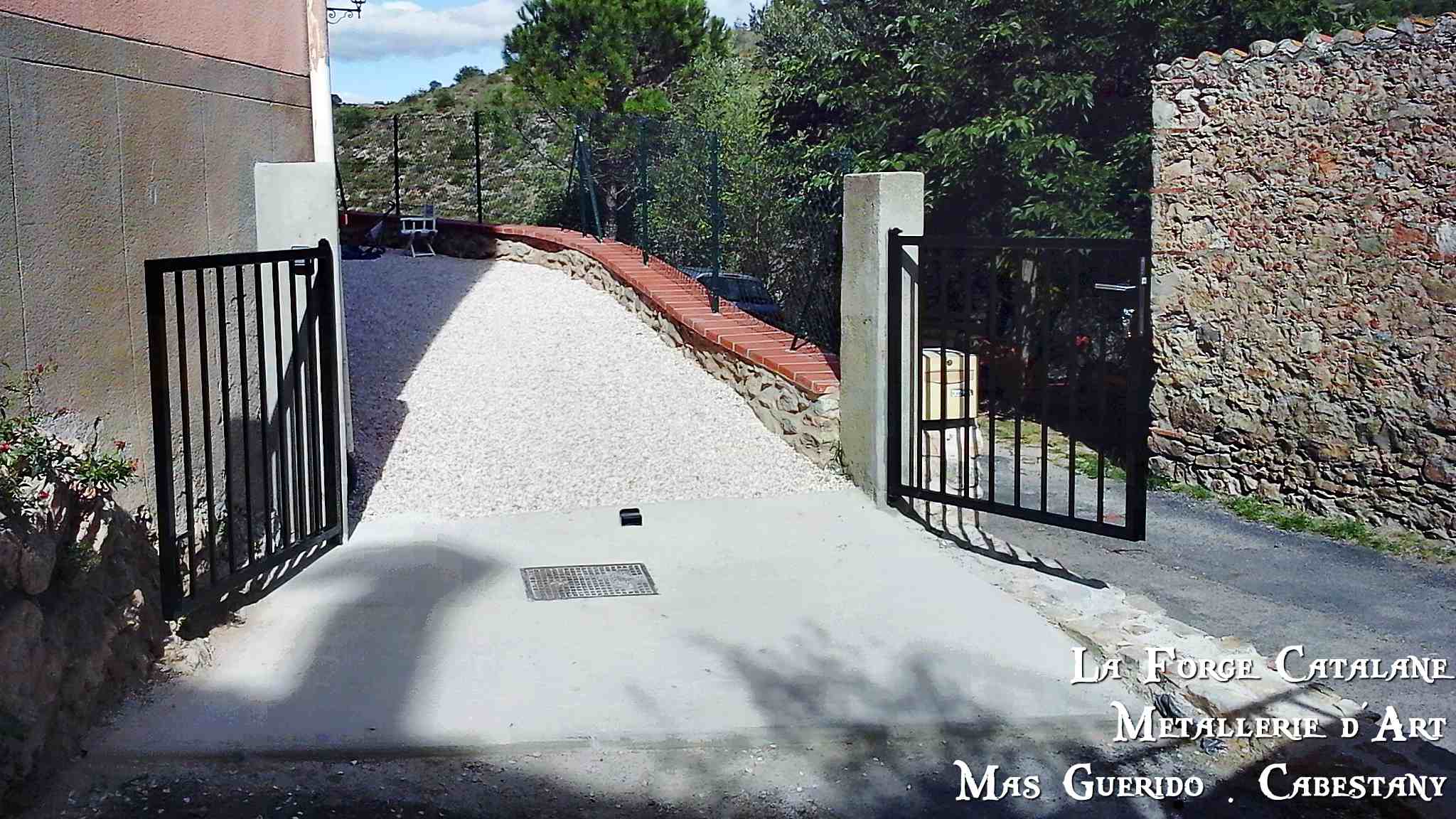 portail 2 vantaux fer La Forge Catalane Cabestany (3).jpg